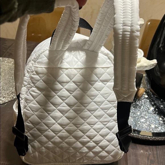 OLIVER THOMAS 24 + 7 Small quilted Backpack white/black stripe NWOT - Picture 10 of 14